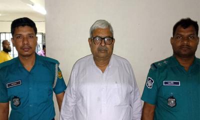 মোহাম্মদপুরে সাবেক এমপি জাহান বাদশাহ যেভাবে গ্রেপ্তার হলেন 