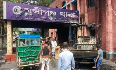 লুট হওয়া অস্ত্র উদ্ধারে ৫০ হাজার থেকে ৫ লাখ টাকা পুরস্কার ঘোষণা