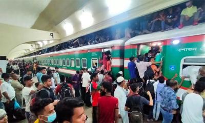 ৪ জুনের অগ্রিম টিকিট কিনতে ২ কোটি ৭৬ লাখ হিট