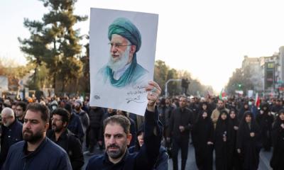 খামেনি নিহত, এখন ইরানের নেতৃত্ব কে দেবেন