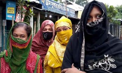 এবার ৪ নারীসহ ৭ জনকে পুশইন