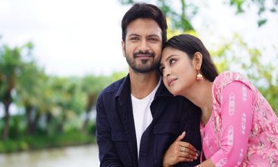 রাজনৈতিক দ্বন্দ্বে জড়ালেন ইয়াশ-নীহা!