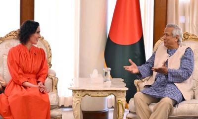 রোহিঙ্গা সংকট সমাধানে আন্তর্জাতিক মনোযোগ আকর্ষণ প্রধান উপদেষ্টার
