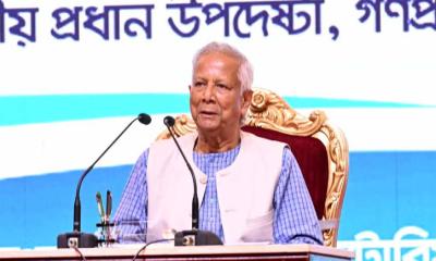 পুলিশ কেন জনরোষের শিকার হয়েছে, জানালেন প্রধান উপদেষ্টা