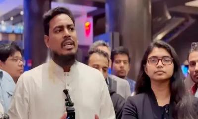 যে কারণে বিমানবন্দরে আখতার-জারার সংবাদ সম্মেলন বর্জন করলেন সাংবাদিকরা