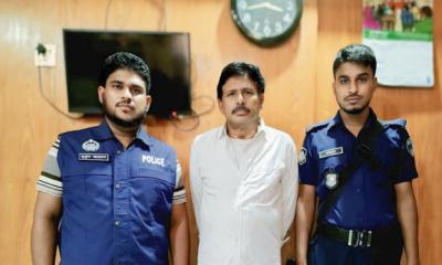 এক দ্বীপ ছেড়ে আরেক দ্বীপে পালিয়েছেন আ.লীগ নেতা, অবশেষে অভিযানে ধরা