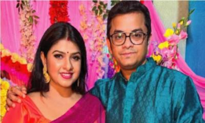অভিনেত্রীর জন্মদিনে স্বামীর বিচ্ছেদের ঘোষণা