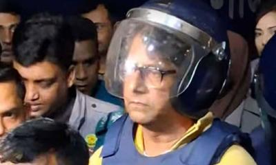 সাংবাদিক আনিস আলমগীর ৫ দিনের রিমান্ডে