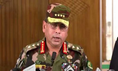 যারা এসব করছে, তাদের বয়স কম, বড় হলে নিজেরাই লজ্জিত হবে: সেনাপ্রধান
