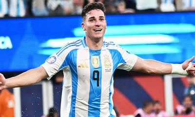 ভক্তের কাছে চুল কাটানোর প্রতিশ্রুতি আলভারেজের