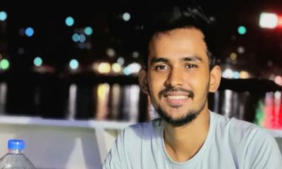 ঢাকা-১০ আসনে স্বতন্ত্র প্রার্থী হিসেবে লড়বেন আসিফ মাহমুদ