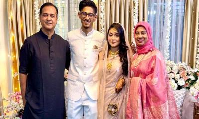 আসিফ আকবরের ছোট ছেলেও বিয়ে করলেন