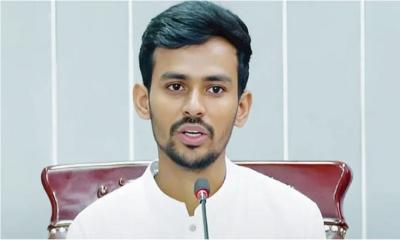 এখন জনগণের ভয়ে সরকার পোস্ট ডিলিট করে : আসিফ মাহমুদ