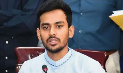 সরকার থেকে সরে ‍যাওয়ার সময় জানালেন আসিফ মাহমুদ  