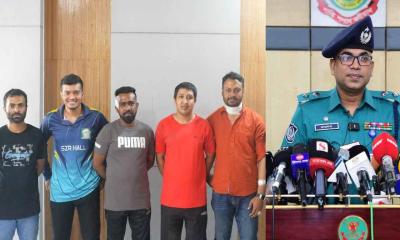 আওয়ামী লীগের ঝটিকা মিছিল থেকে গ্রেপ্তার প্রায় ৩ হাজার : পুলিশ