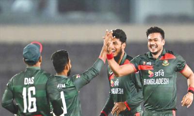 পাকিস্তানকে হারিয়ে সিরিজ জিতলো বাংলাদেশ