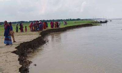 ৭ জেলায় তীব্র হতে পারে ভাঙন