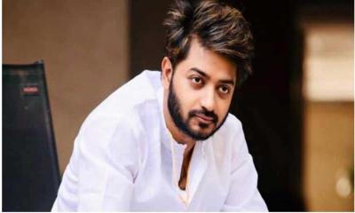 ট্রাকের ধাক্কায় ক্ষতিগ্রস্ত বাপ্পির গাড়ি, কেমন আছেন নায়ক