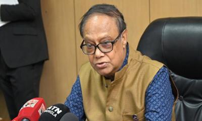 ৫ ব্যাংকের কেউ ক্ষতিপূরণ পাবেন না: গভর্নর