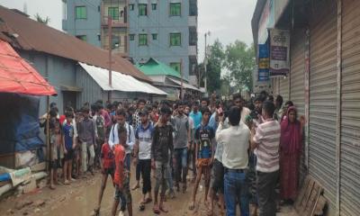 বিক্ষোভে রণক্ষেত্র শ্রীপুর, আহত শতাধিক