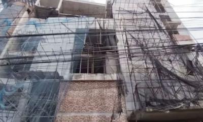 নির্মাণাধীন ভবন ধসে ৩ জনের মৃত্যু