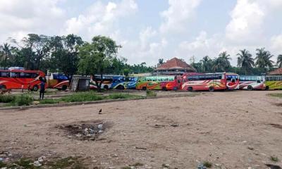 তিন দিন পর ভোলায় বাস চলাচল শুরু