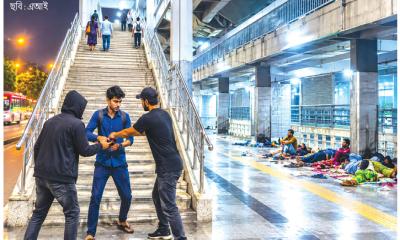 ভাসমান মানুষের দখলে বিআরটির স্টেশন
