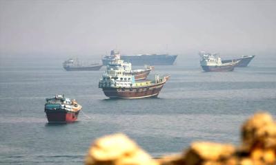 সংঘাতের মাঝে হরমুজে জাহাজ চলাচলে ধীরগতি