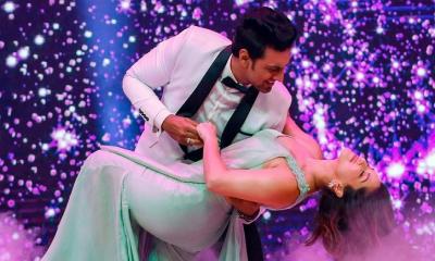 দেব-সানি লিওনের সেই রোমান্টি দৃশ্যের পেছনের গল্প জানা গেল