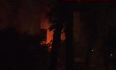 ঢাকা বিশ্ববিদ্যালয়ের বিজয় একাত্তর হলে আগুন