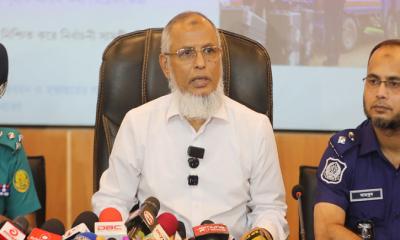 শাপলা প্রতীক দেওয়া সম্ভব হচ্ছে না: নির্বাচন কমিশনার