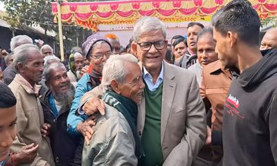 মির্জা ফখরুল দিন-রাত প্রচারণা