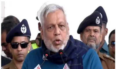 রেলের জমি থেকে সরানো হলো অস্থায়ী মণ্ডপ