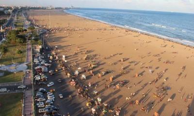 ভারতে রেড অ্যালার্ট, বাতিল অর্ধশতাধিক ফ্লাইট