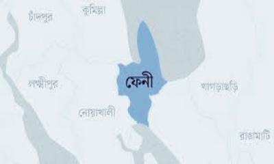 পুলিশকে পিটিয়ে হাতকড়াসহ পালালেন বিএনপি নেতা
