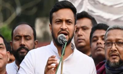 দেশের মানুষের জন্য রাজনীতি চালিয়ে যাওয়ার ঘোষণা সাকিবের