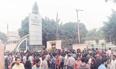 এভারকেয়ারে জনস্রোত, দলের অনুরোধ মানছেন না নেতাকর্মীরা