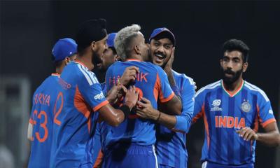 শীর্ষস্থান হারাল ভারত
