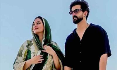 স্বামীকে নিয়ে মসজিদ ঘুরে দেখলেন সোনাক্ষী