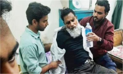 প্রধান শিক্ষককে বেধড়ক পিটিয়ে পদত্যাগপত্রে স্বাক্ষর আদায়