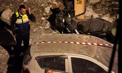 ইসরায়েলে ইরানের ‘ক্লাস্টার ওয়ারহেড’ হামলা : নিহত ২