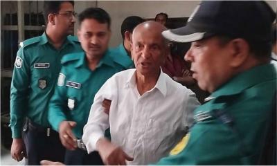কাঠগড়ায় দাঁড়িয়ে আ.লীগ থেকে পদত্যাগ করলেন কামাল মজুমদার
