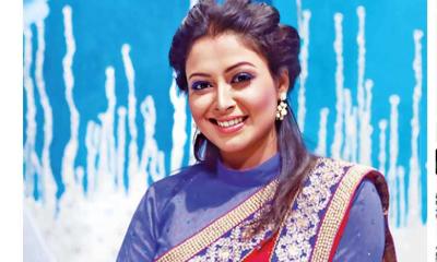 কোনাল এক দিনে গাইলেন চার গান