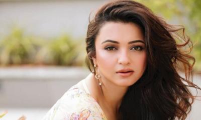 ঘনিষ্ঠ দৃশ্যের আগে নায়িকা কেন তার প্রেমিকের সঙ্গে কথা বললেন