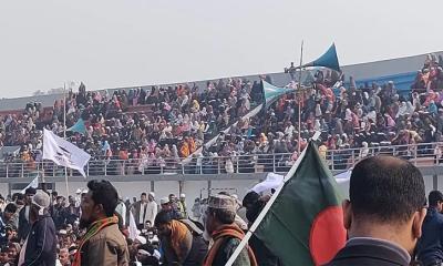 কুষ্টিয়ায় জামায়াত আমিরের জনসভায় নারী সমর্থকদের ঢল