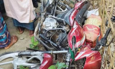 লালমনিরহাটে ট্রাকচাপায় শিশুসহ একই পরিবারের নিহত ৩