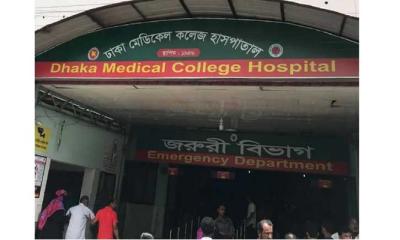ঢাবি শিক্ষার্থীর গামছা পেঁচানো ঝুলন্ত লাশ উদ্ধার