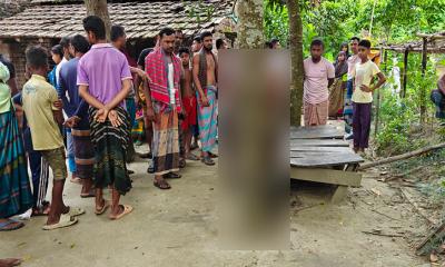 মাঠে পড়ে ছিল স্ত্রীর লাশ, গাছে ঝুলছিলেন স্বামী