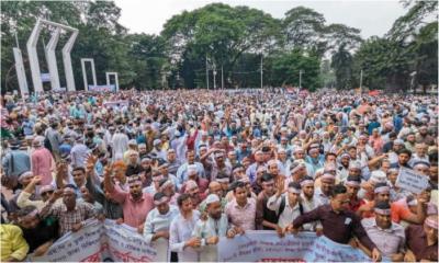 শিক্ষকদের ‘মার্চ টু সচিবালয়’ শুরু, কী সিদ্ধান্ত হবে