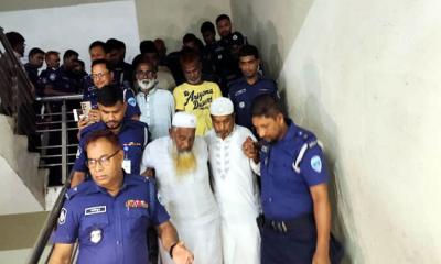 মুরাদনগরে ট্রিপল মার্ডার, ৮ আসামি তিন দিনের রিমান্ডে